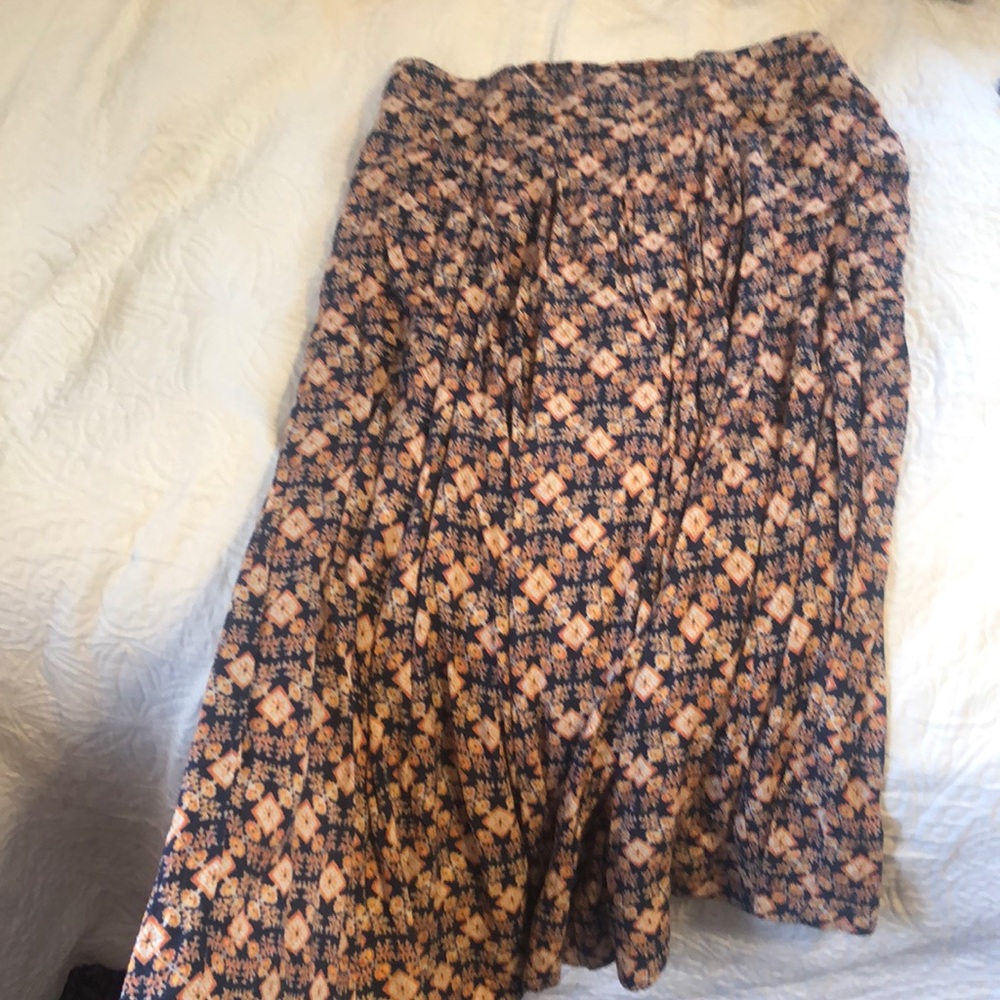 SUPER FUN flowy Free People pants / skirt (skort)